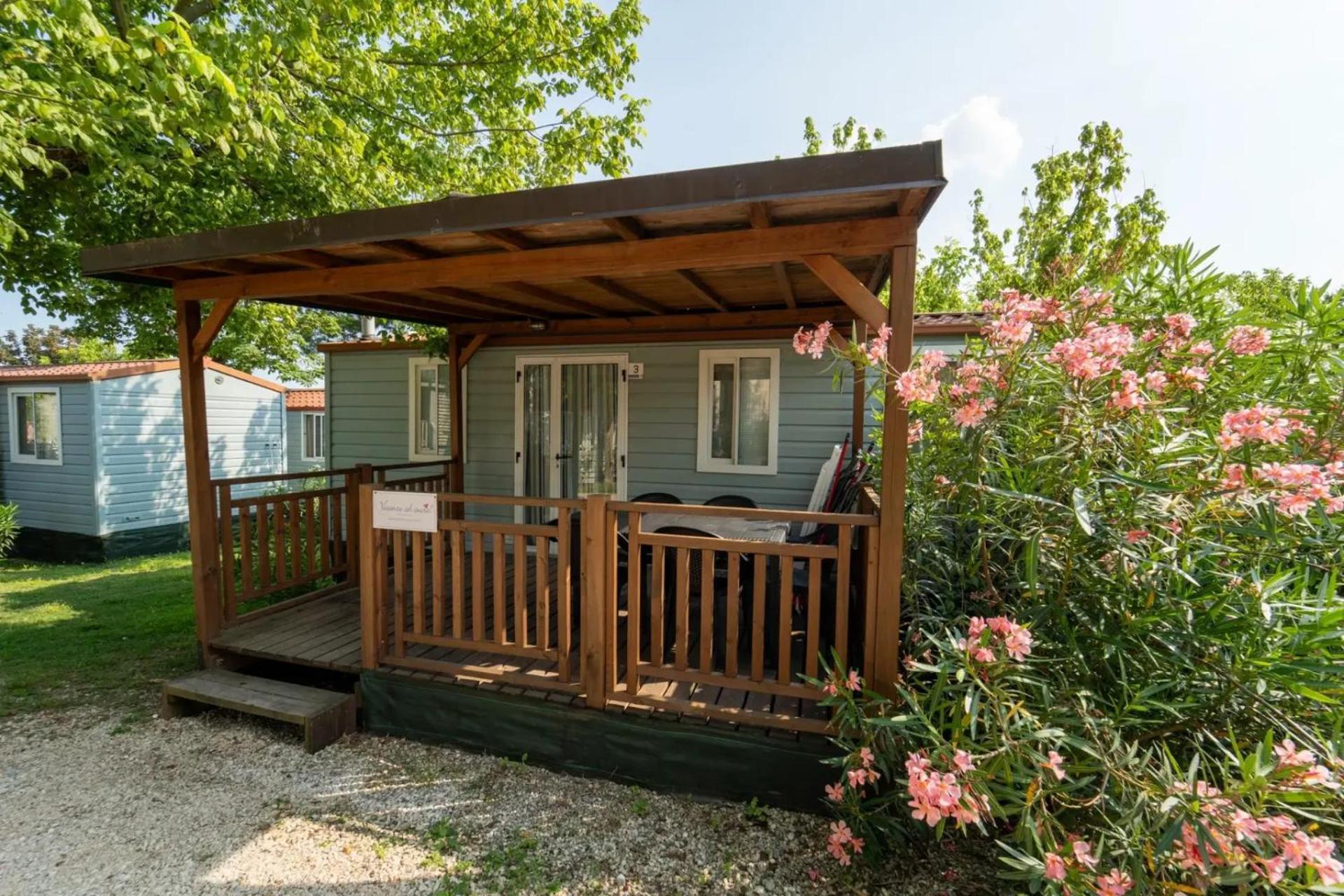 Vacanze Glamping Boutique San Felice del Benaco Εξωτερικό φωτογραφία