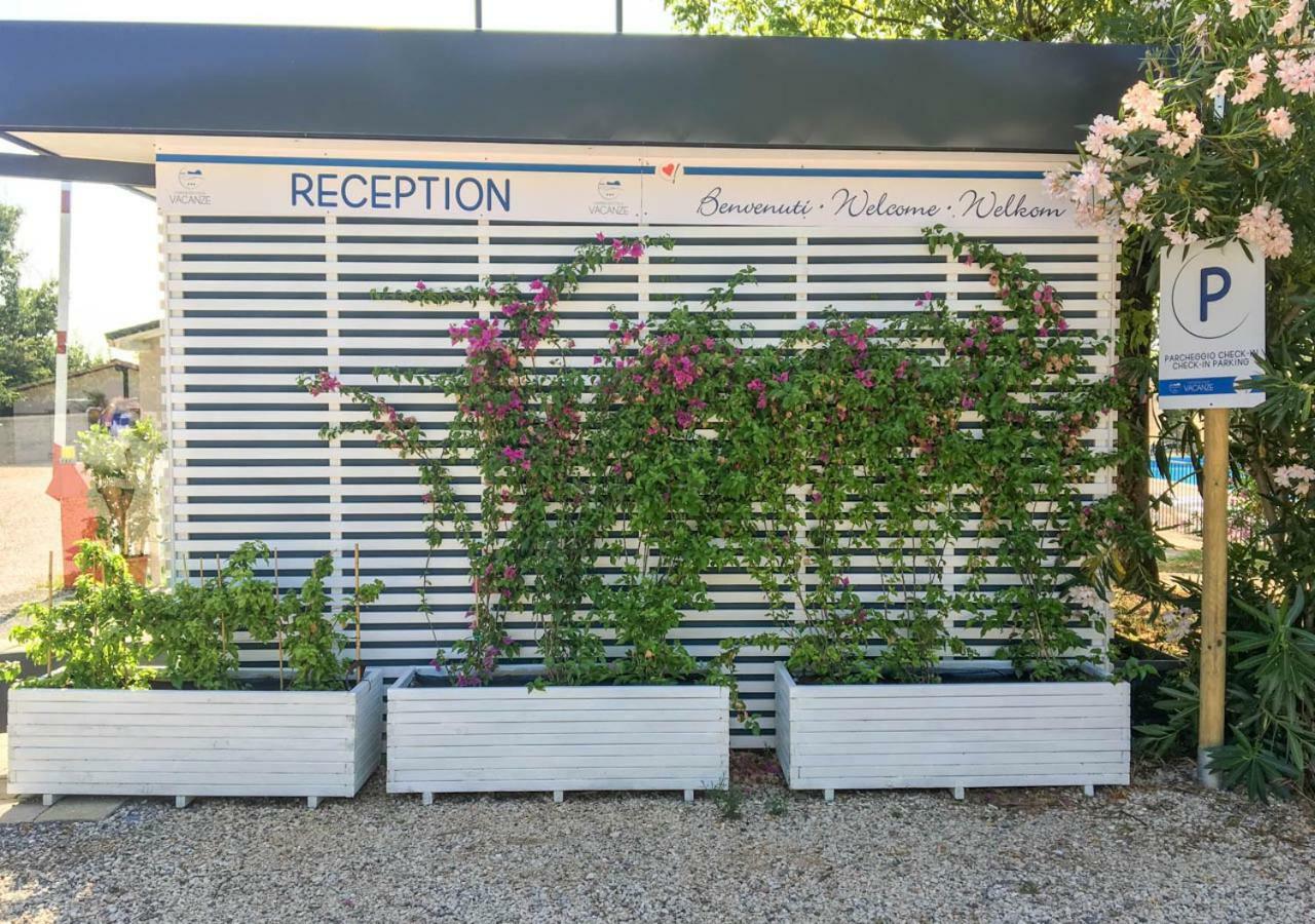 Vacanze Glamping Boutique San Felice del Benaco Εξωτερικό φωτογραφία