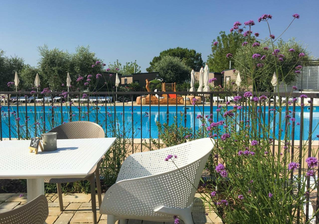 Vacanze Glamping Boutique San Felice del Benaco Εξωτερικό φωτογραφία