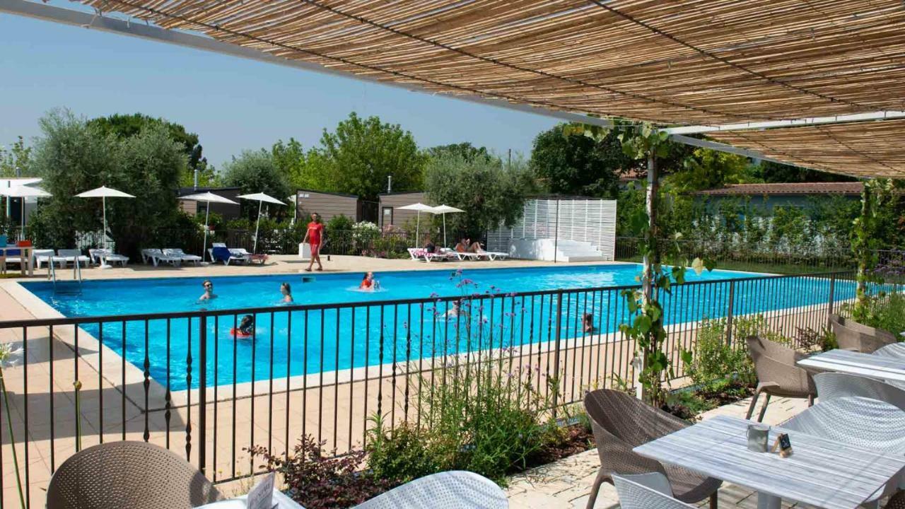 Vacanze Glamping Boutique San Felice del Benaco Εξωτερικό φωτογραφία